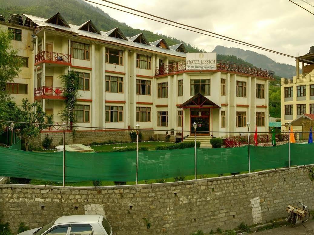 Hotel Jessica Manāli Exterior foto